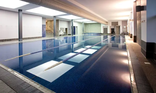 Theclub Cadbury House Pool (002) Use