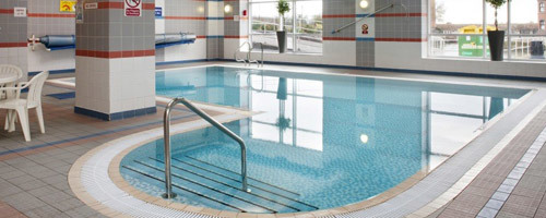 Holiday Inn Ellesmere Port Pool Puddle Ducks.jpg