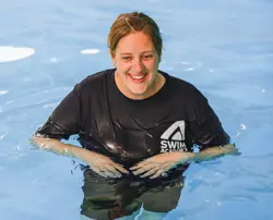 Nici Wragge teaching Swim Academy