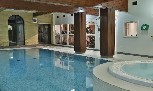 Best Western Pool.jpg