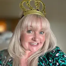 Faye Crown